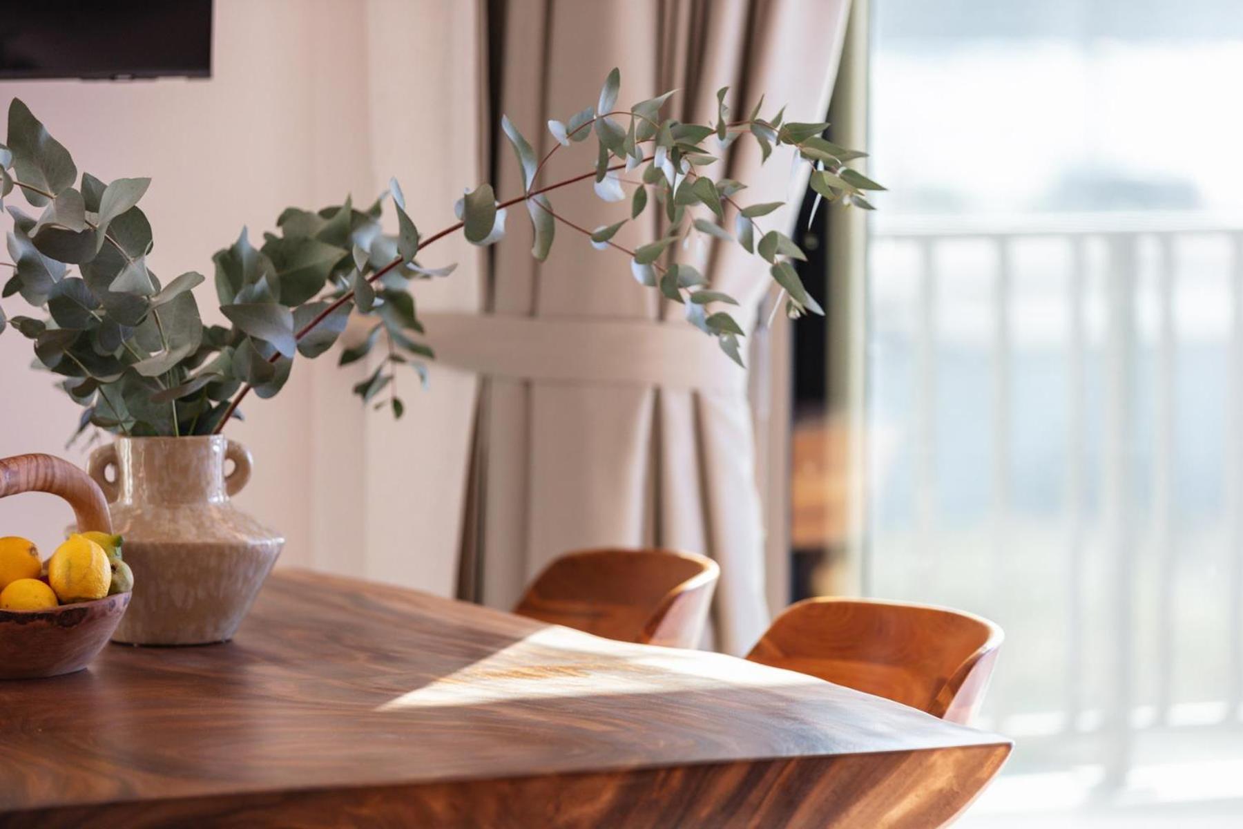 Ririka Beach Living, New Feel-At-Home Luxury Suites 플라키아스 외부 사진